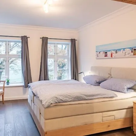 Dom wakacyjny Gutshof Rothensande Herrenhaus